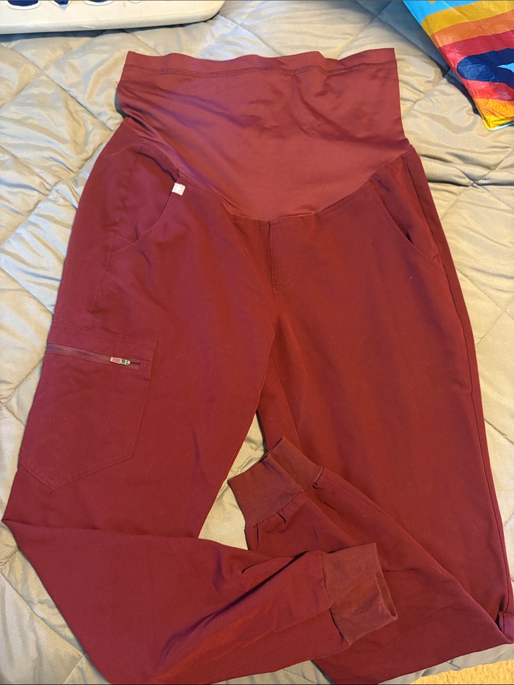 FIGS Maternity Jogger Pants in Burgundy
